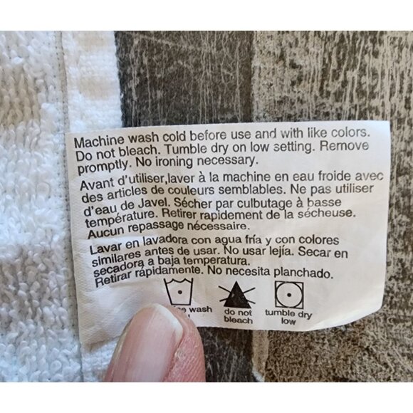 Christmas Embroidered Cotton Hand Towels With Fringe Set of 3 11 x 14 - Picture 9 of 13